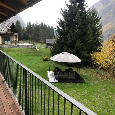 Vista Monte Bianco Courmayeur-entreves Apartment Courmayeur