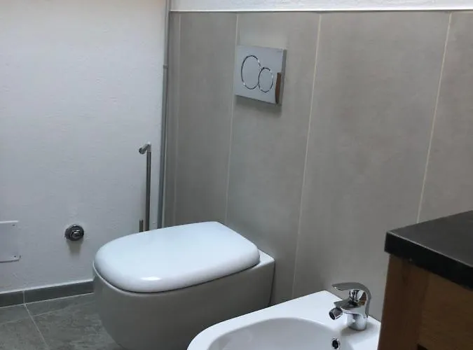 アパート Vista Monte Bianco Courmayeur-entreves クールマイユール