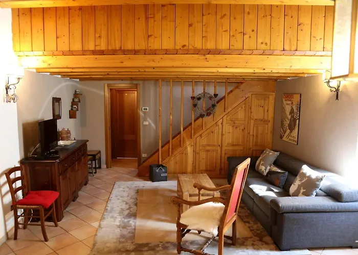 Vista Monte Bianco Courmayeur-entreves アパート